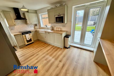 3 bedroom semi-detached house for sale, Boatmans Close, Ilkeston, Derbyshire
