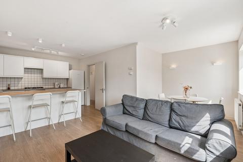2 bedroom apartment to rent, Carlisle Road, Acton, W3