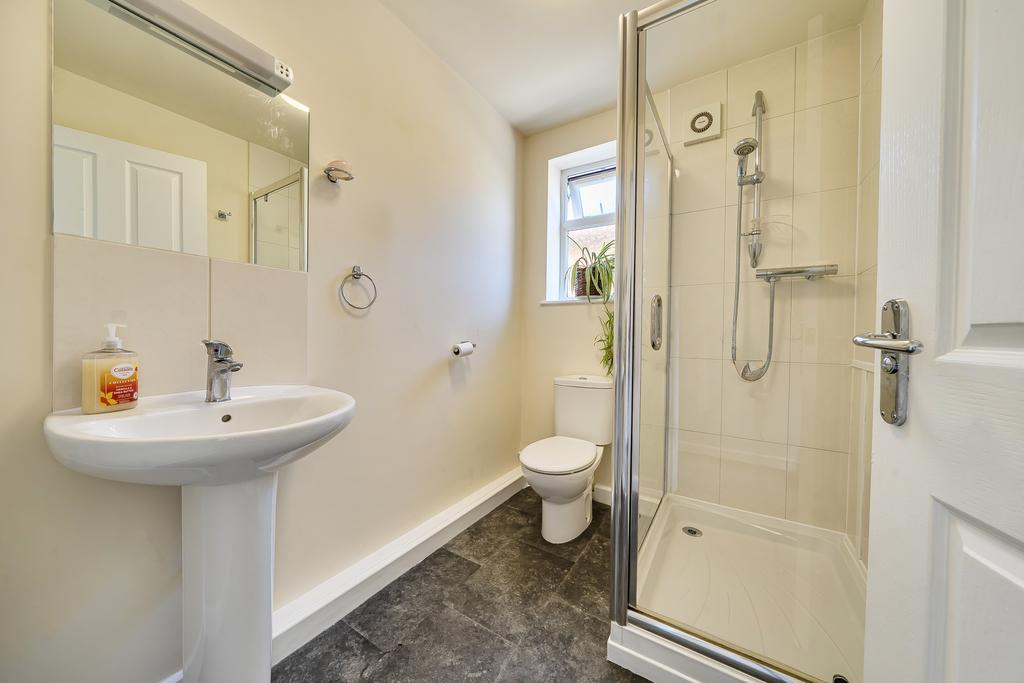 Ensuite Shower Room