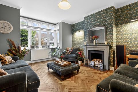 undefined, Mead Road, Cheltenham, GL53