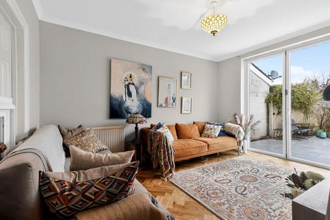 undefined, Mead Road, Cheltenham, GL53