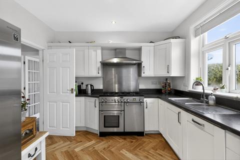 undefined, Mead Road, Cheltenham, GL53