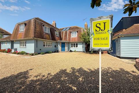 undefined, High Street, Burnham-On-Crouch