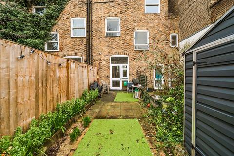 2 bedroom flat for sale, Queens Crescent, Kentish Town, London, NW5