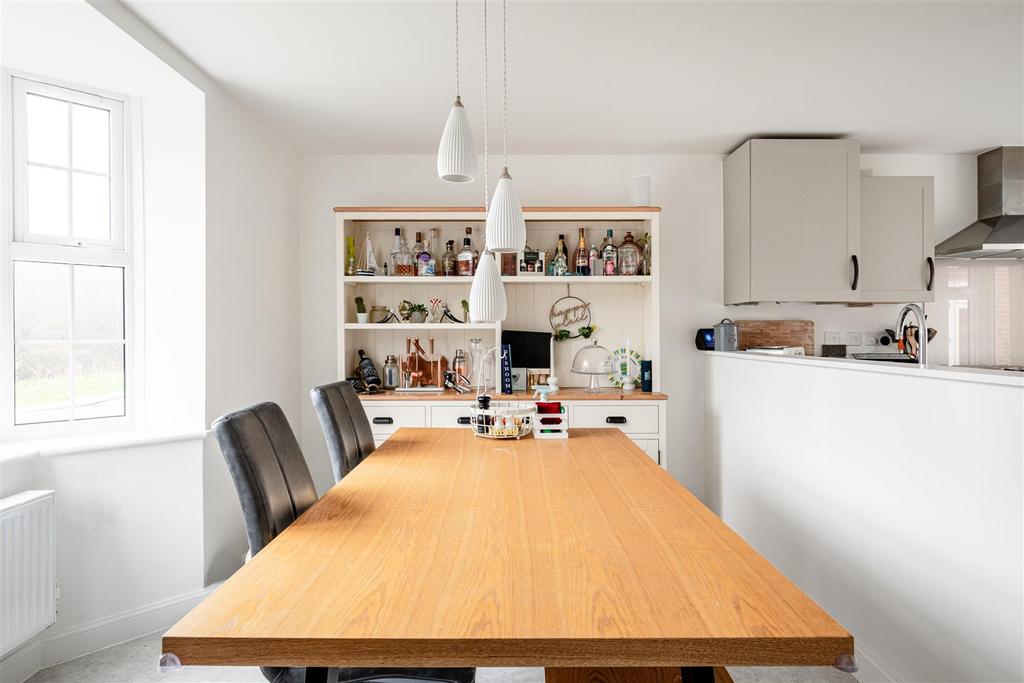 25 Sophia Place-4.jpg