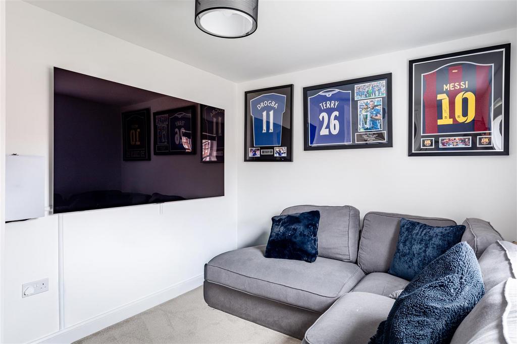 25 Sophia Place-10.jpg