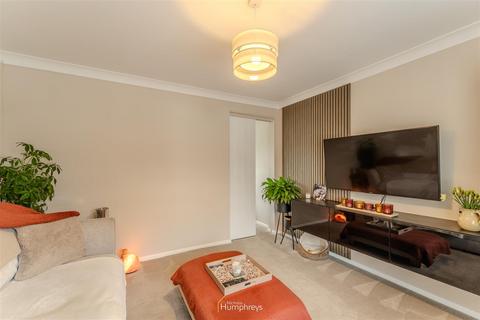 3 bedroom end of terrace house for sale, Selkirk Close, Merley, Wimborne