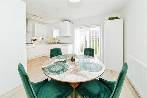 4 bedroom terraced house for sale, Vigar Place, Copthorne, Crawley