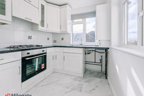 undefined, Epsom Road, Morden SM4