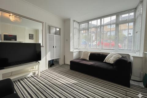 undefined, Pomfret Avenue, Luton, Bedfordshire, LU2 0JL