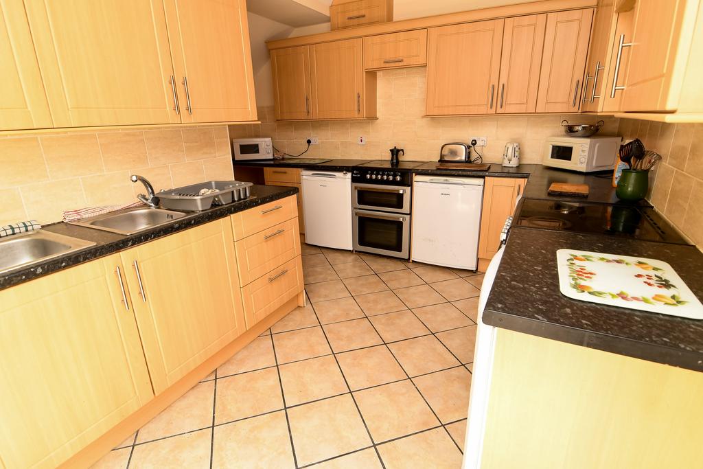 Kitchen2