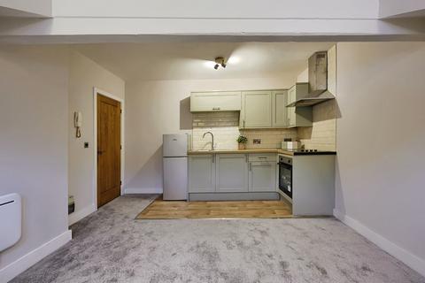 1 bedroom flat for sale, 103 Halifax Road, Ripponden, HX6