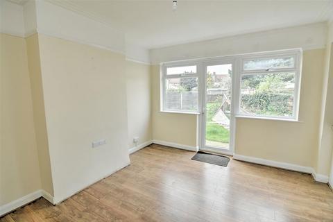 3 bedroom house to rent, Goldwell Road, Thornton Heath