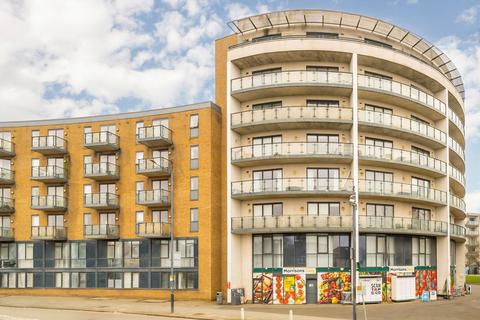 1 bedroom flat for sale, Durnsford Road, London SW19