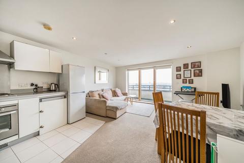 1 bedroom flat for sale, Durnsford Road, London SW19