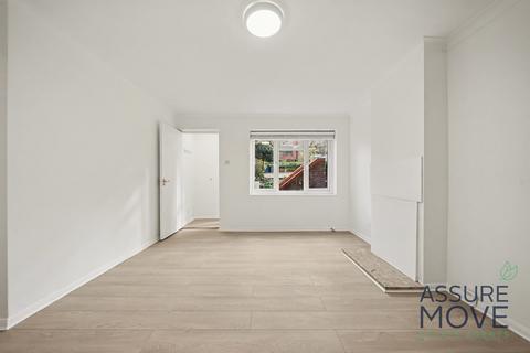 undefined, Copwood Close, London, N12