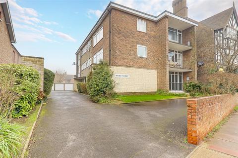 1 bedroom flat for sale, Rectory Road, Worthing, BN14