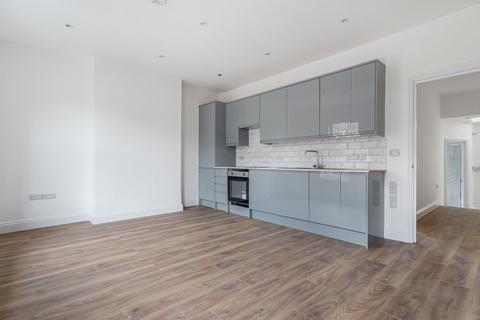 2 bedroom flat to rent, Markhouse Road, Walthamstow