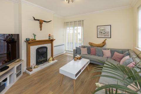 2 bedroom apartment for sale, Sunnybank Apartment, Victoria Road, St. Peter Port, Guernsey