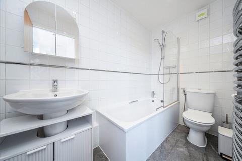 undefined, Bartlett Mews, London E14
