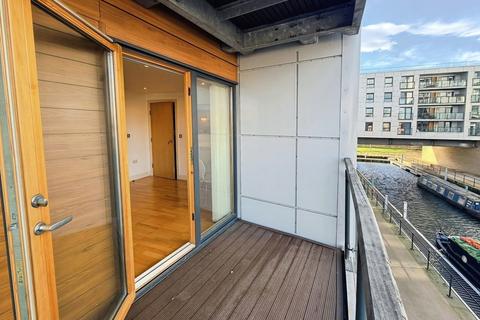 2 bedroom apartment for sale, Mackenzie House, Chadwick Street