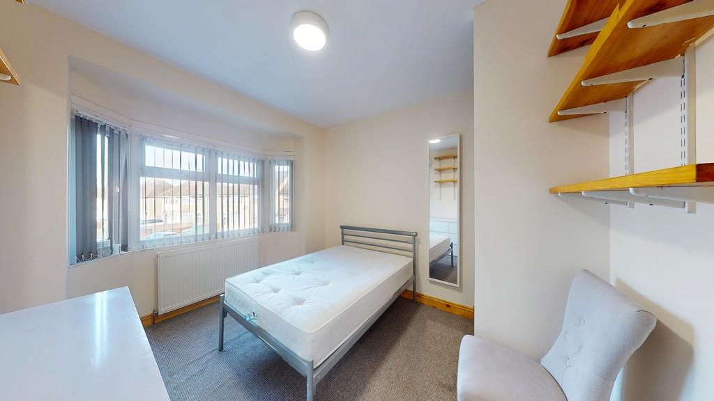 Bedroom 3 - Angle 1