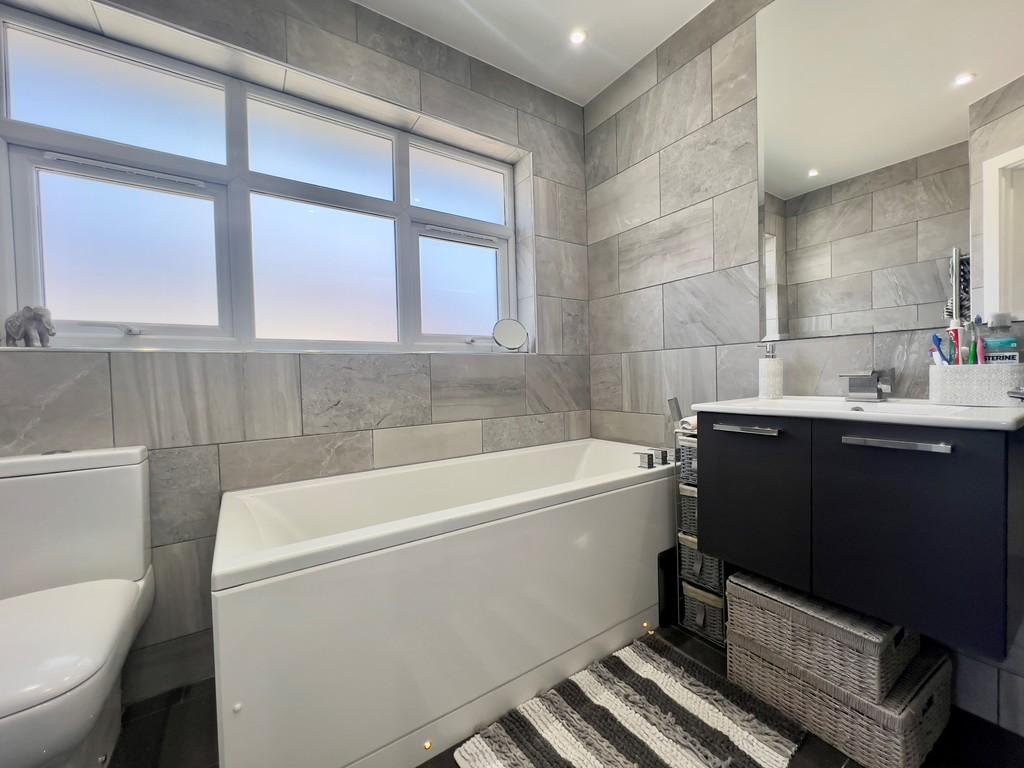 Bathmidd