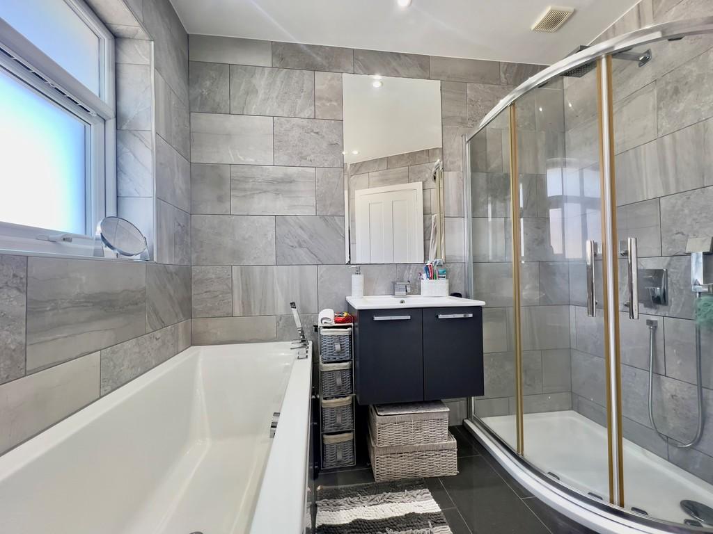 Bath2 midd