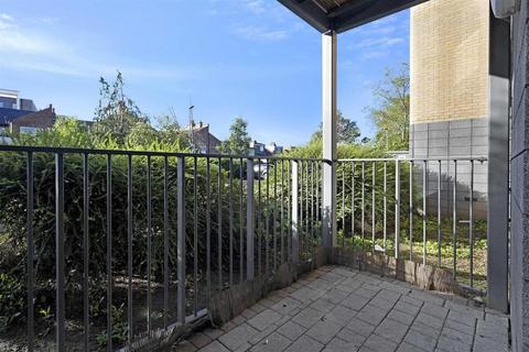 2 bedroom flat to rent, Fletcher Court, Joslin Avenue Colindale W9