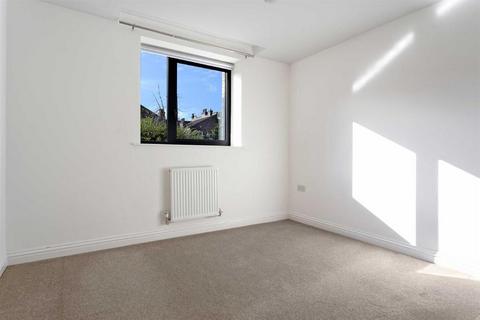 2 bedroom flat to rent, Fletcher Court, Joslin Avenue Colindale W9