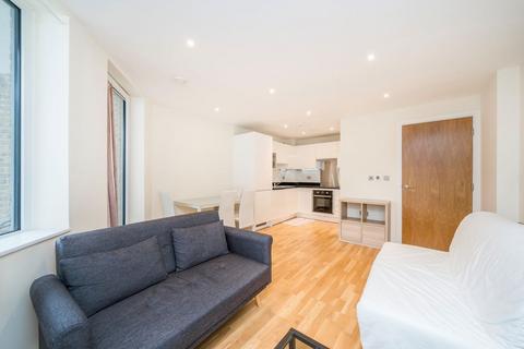1 bedroom flat to rent, Keymer Place, London E14