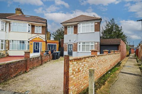 Colvin Gardens, Waltham Cross