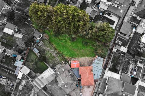 undefined, Colvin Gardens, Waltham Cross