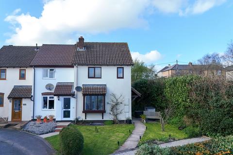 3 bedroom end of terrace house for sale - Meadowbank, Newton Abbot TQ13