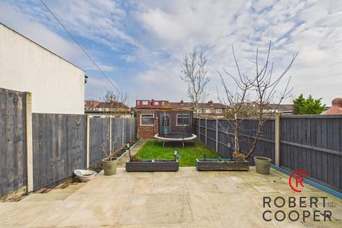 3 bedroom terraced house for sale, Exeter Road, Harrow, HA2