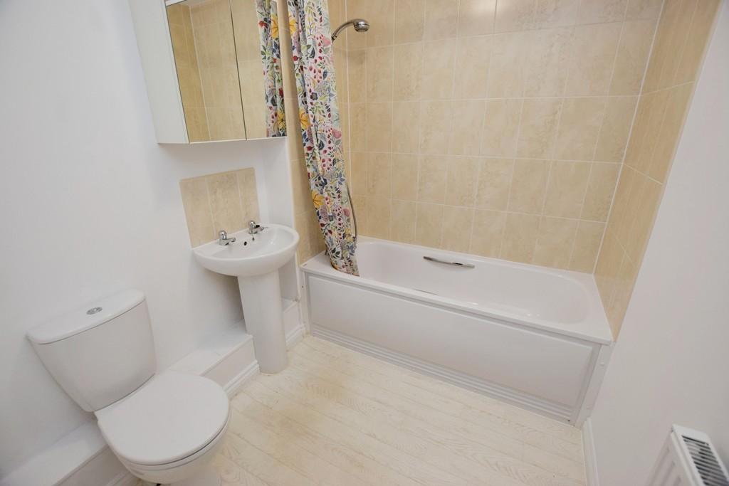 1ca8936c-DSC 0788 edited 20bath