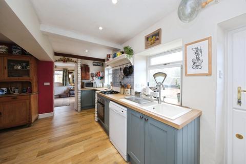 4 bedroom cottage for sale, New Road, Belper DE56