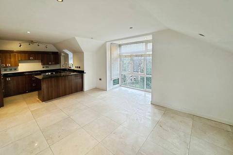 2 bedroom apartment to rent, Greenmount, Norden OL11