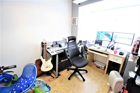 undefined, Chantry Avenue, Bedford MK42