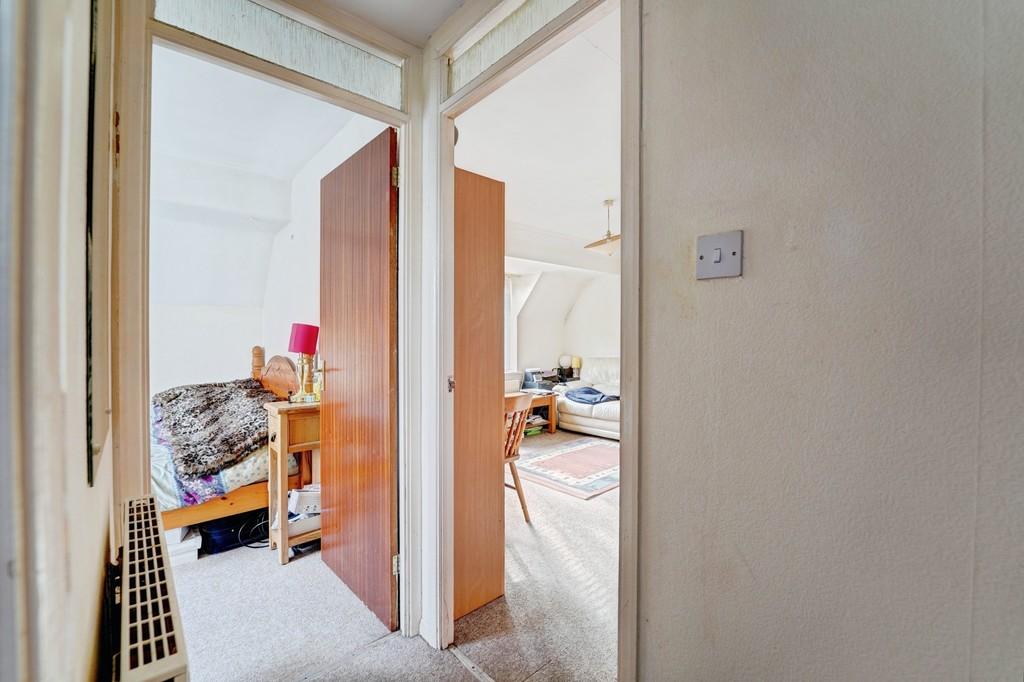 Hallwayshot1