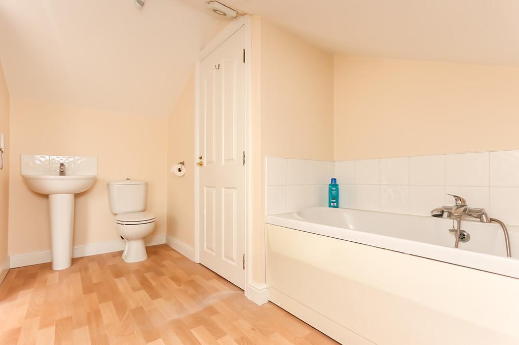 Ensuite Bathroom