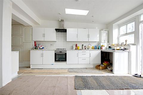 4 bedroom terraced house to rent, Alma Road, Enfield, Middlesex, EN3