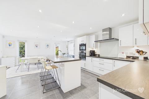 4 bedroom detached house for sale, Pebble Lane, Ravenstone