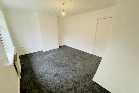 2 bedroom semi-detached house to rent, Hibernia Street, Deane, Bolton