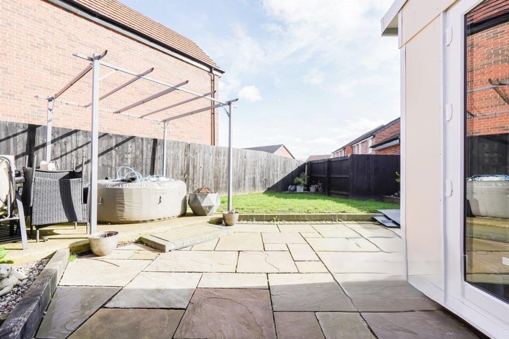 Garden-002