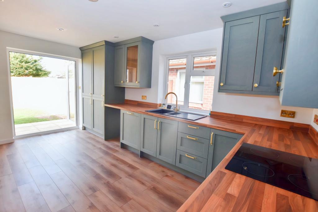 Dining Kitchen 1