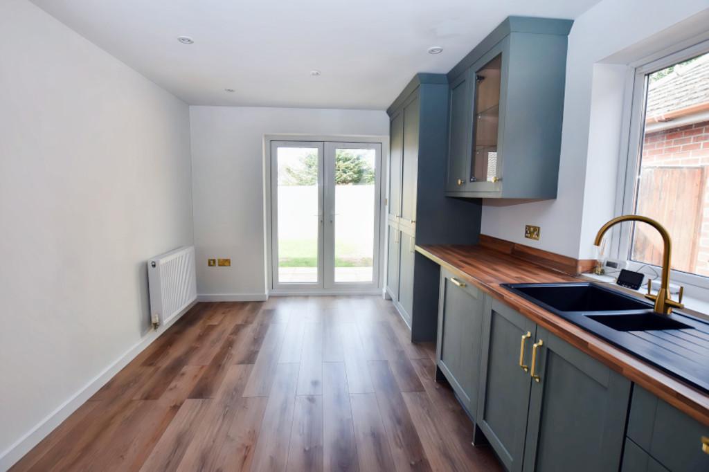Dining Kitchen 3