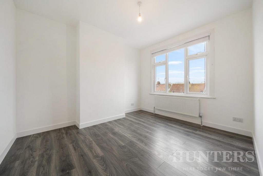 Flat 37, Higham Road N17 6 NQ-4.jpg