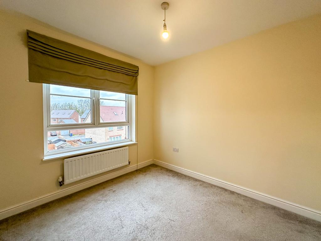 Bedroom two (2)