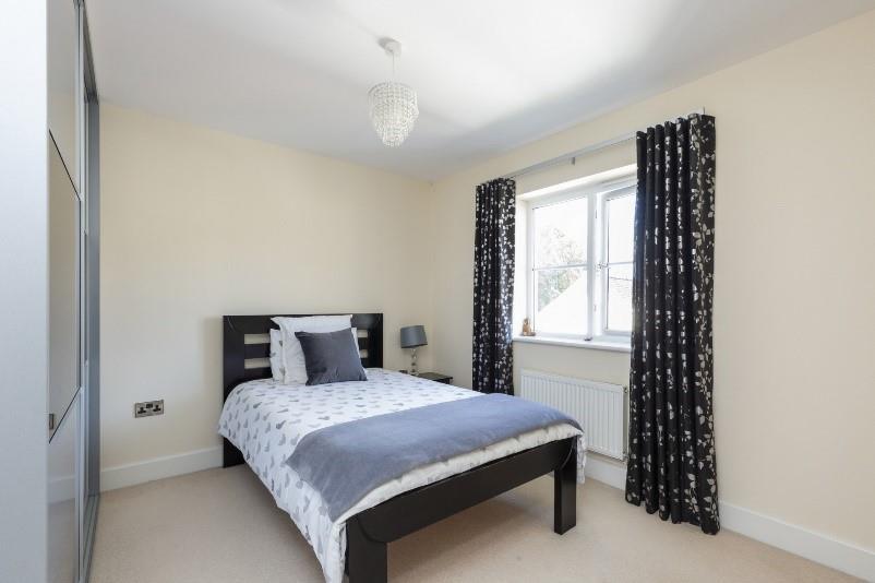 7-Bedroom-2.jpg